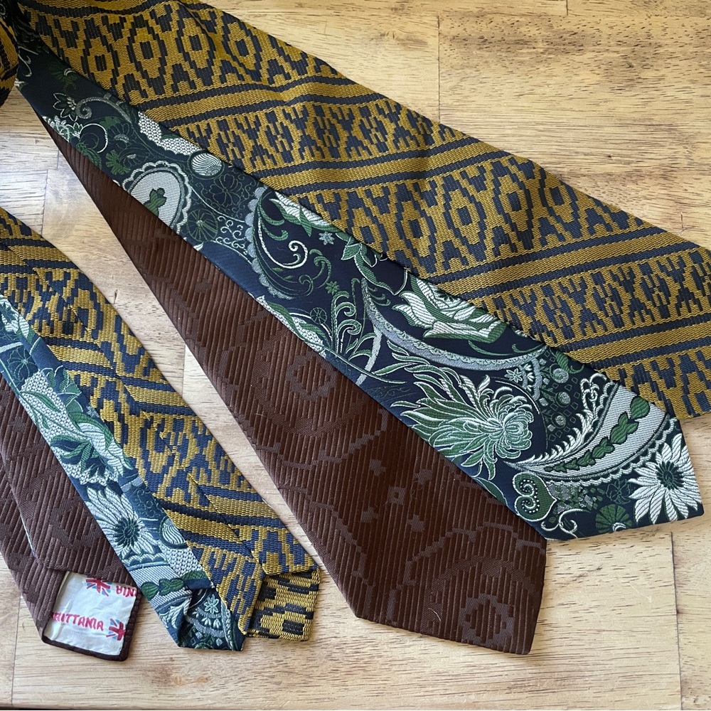 Vintage Tie lot